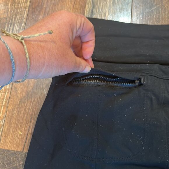 Athleta leggings 2 (899) - Picture 5 of 8